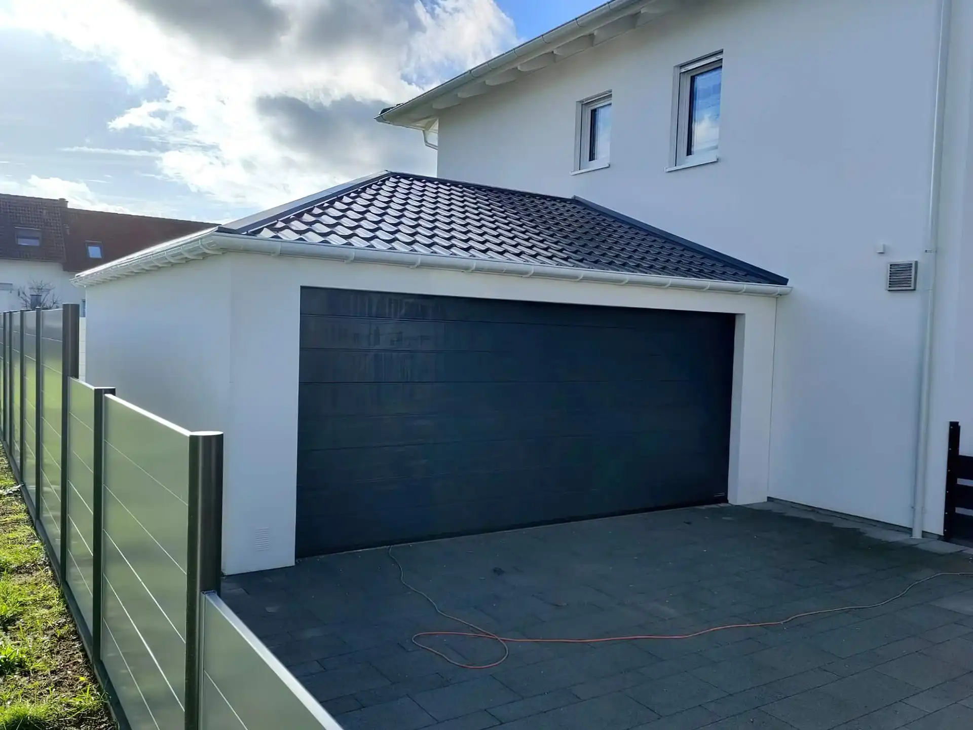 Garage Garage